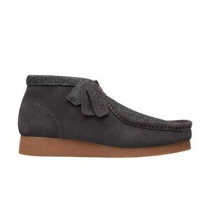 Clarks Mens Wallabee Suede Lace Up Chukka Boots / Dark Grey